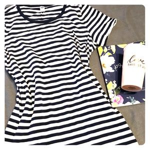 Old navy striped t-shirt dress